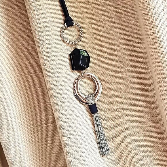 C1946 Long Silver, Navy & Black Drop Statement  Necklace - Picture 3 of 8